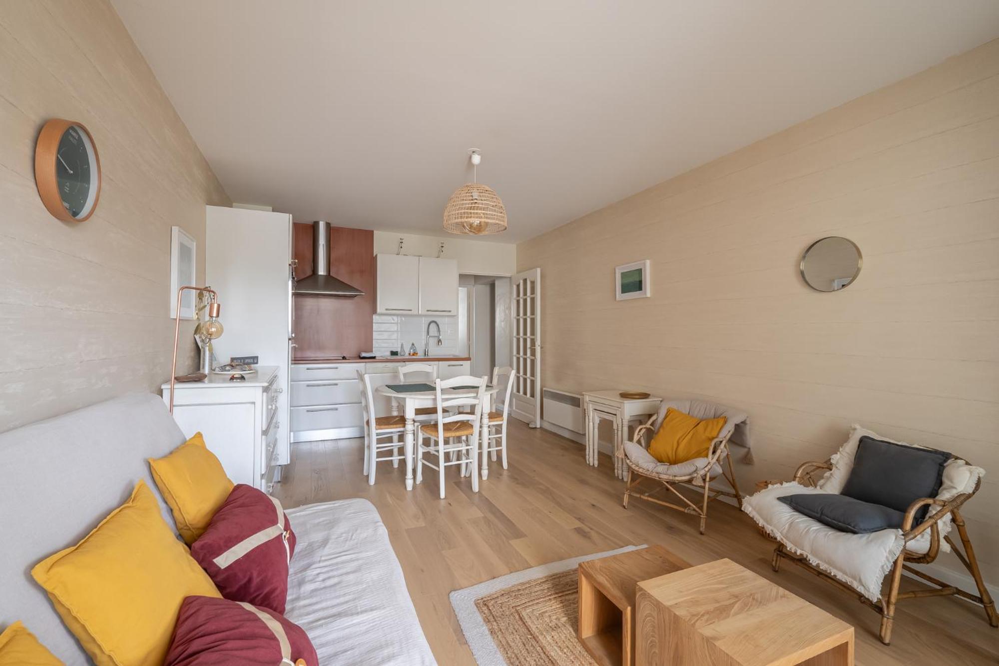 Agreable Appartement Et Terrasse A 2 Pas De La Mer Wimereux Eksteriør billede